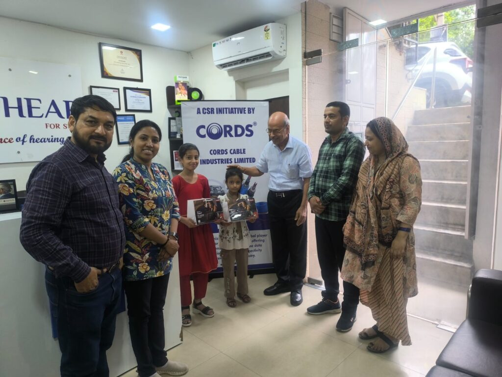 Donation of Hearing Impaired device to Baby Falak Baby Alfiya 1 1024x768